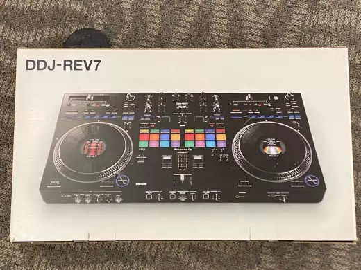 Pioneer DJ DDJ-REV7